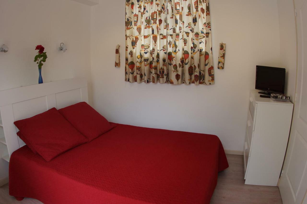 Villa le petit nid à Neuillé-le-Lierre Extérieur photo
