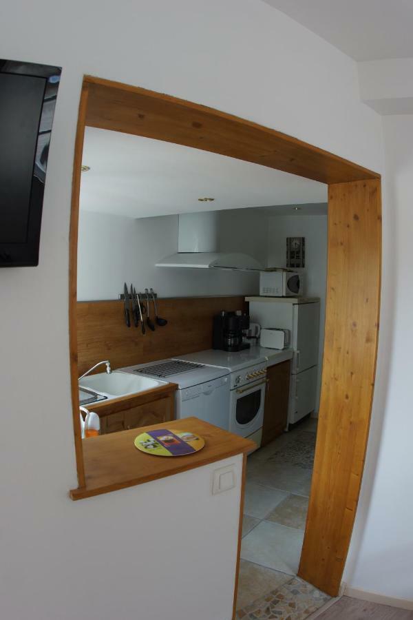 Villa le petit nid à Neuillé-le-Lierre Extérieur photo